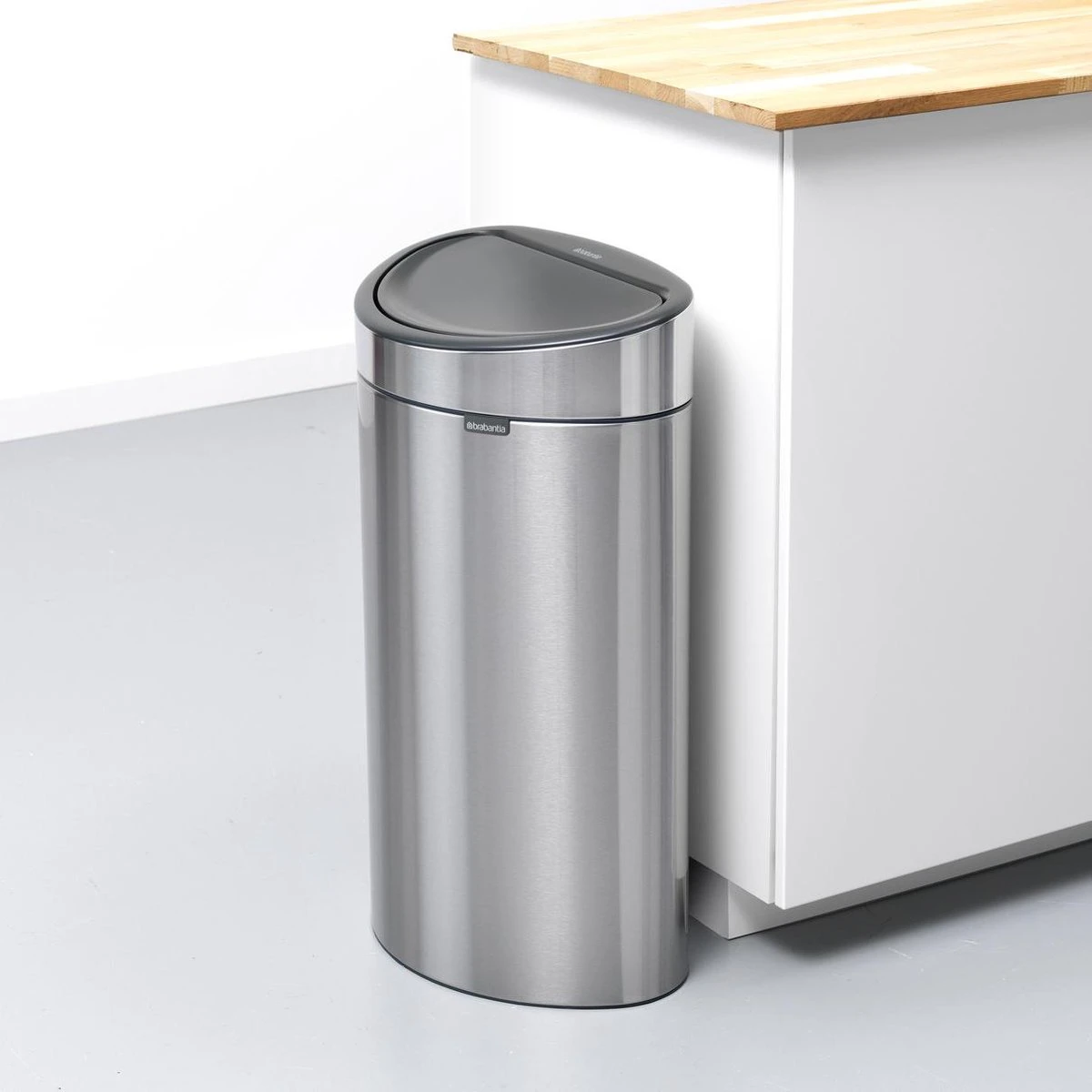 Brabantia Touch Bin Prullenbak - 40 L - Matt Steel Fingerprint Proof 16 Brabantia Touch Bin Prullenbak - 40 L - Matt Steel Fingerprint Proof - Afbeelding 14