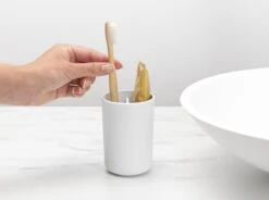 Brabantia ReNew Tandenborstelhouder - Met Inzet - White -Huishoudelijke Artikelen Verkoop 1200x892