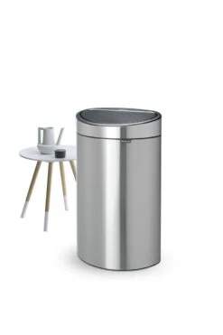 Brabantia Touch Bin Prullenbak - 40 L - Matt Steel Fingerprint Proof 36 Brabantia Touch Bin Prullenbak - 40 L - Matt Steel Fingerprint Proof -Huishoudelijke Artikelen Verkoop 799x1200 8